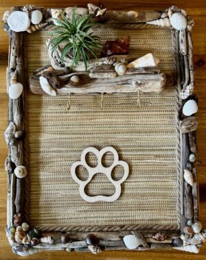 Small Key Holder 15″ x 12″